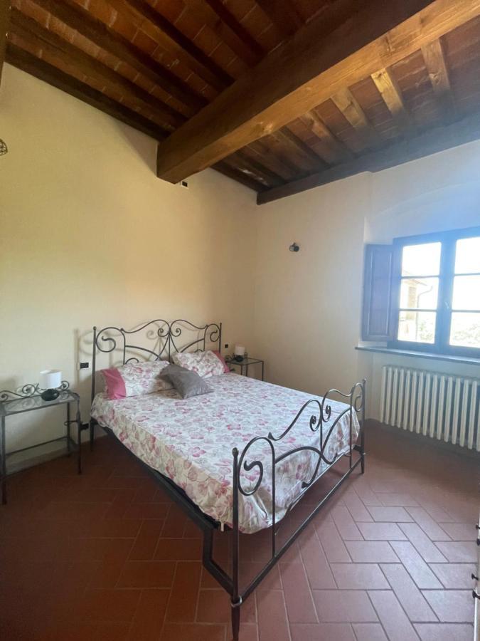 Casa Vacanza Villaggio Poggio Rosso Αρέτσο Εξωτερικό φωτογραφία