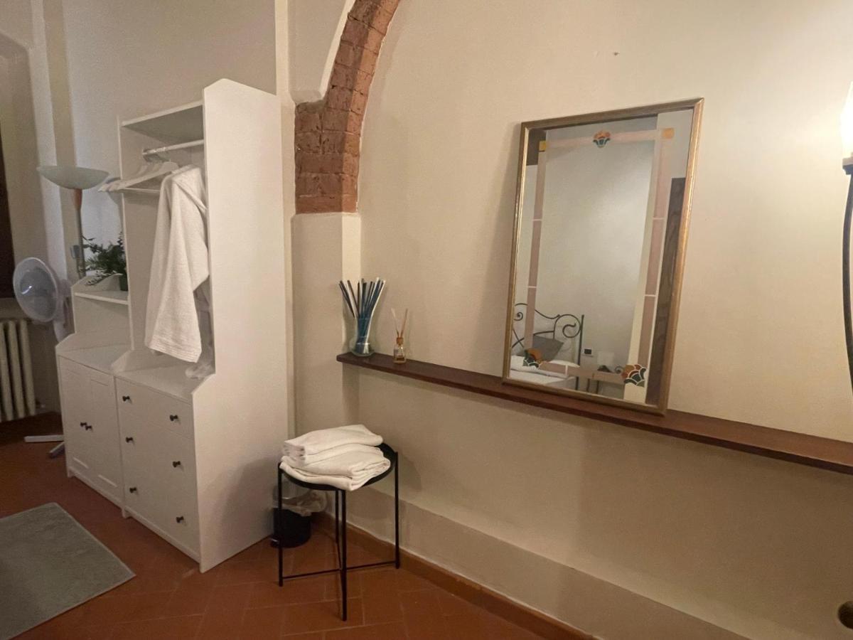 Casa Vacanza Villaggio Poggio Rosso Αρέτσο Εξωτερικό φωτογραφία